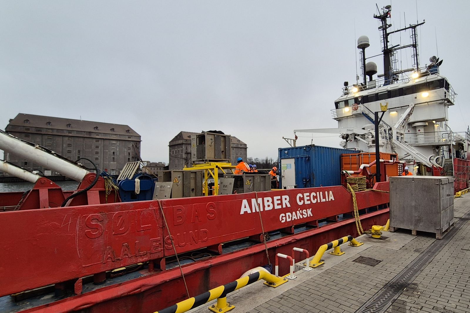 General cargo vessel alongside in Gdańsk